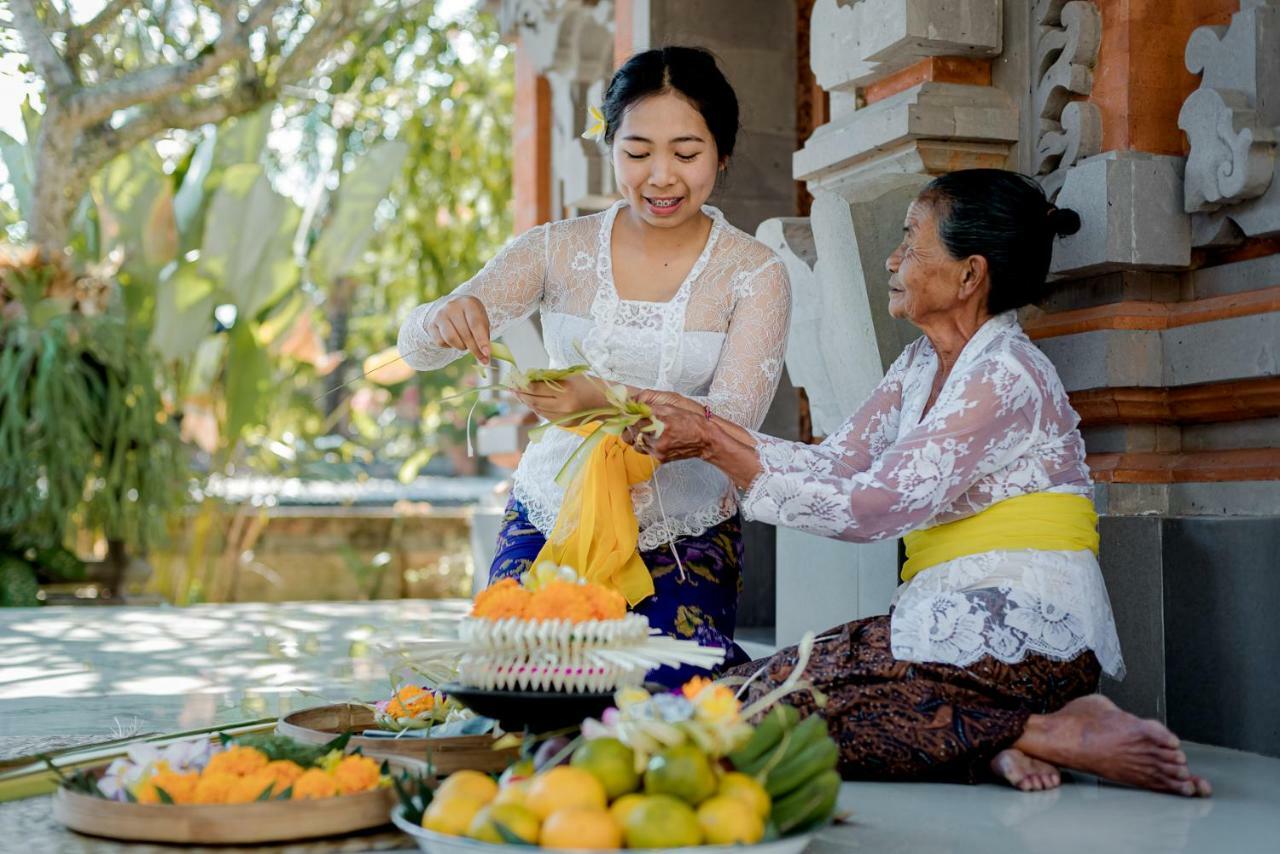 Santosha Place Ubud  Ngoại thất bức ảnh